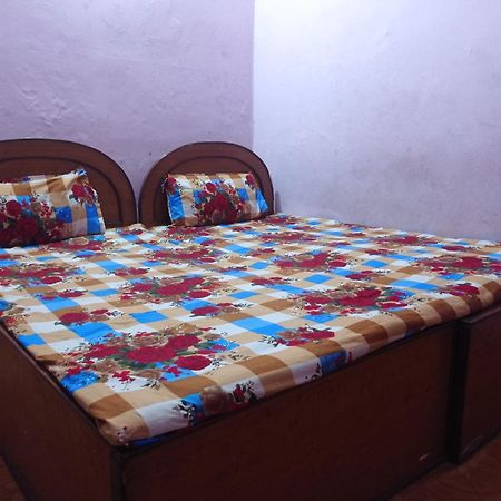 Darshan Namaste Hotel & Lodge Bhairāhawā Extérieur photo